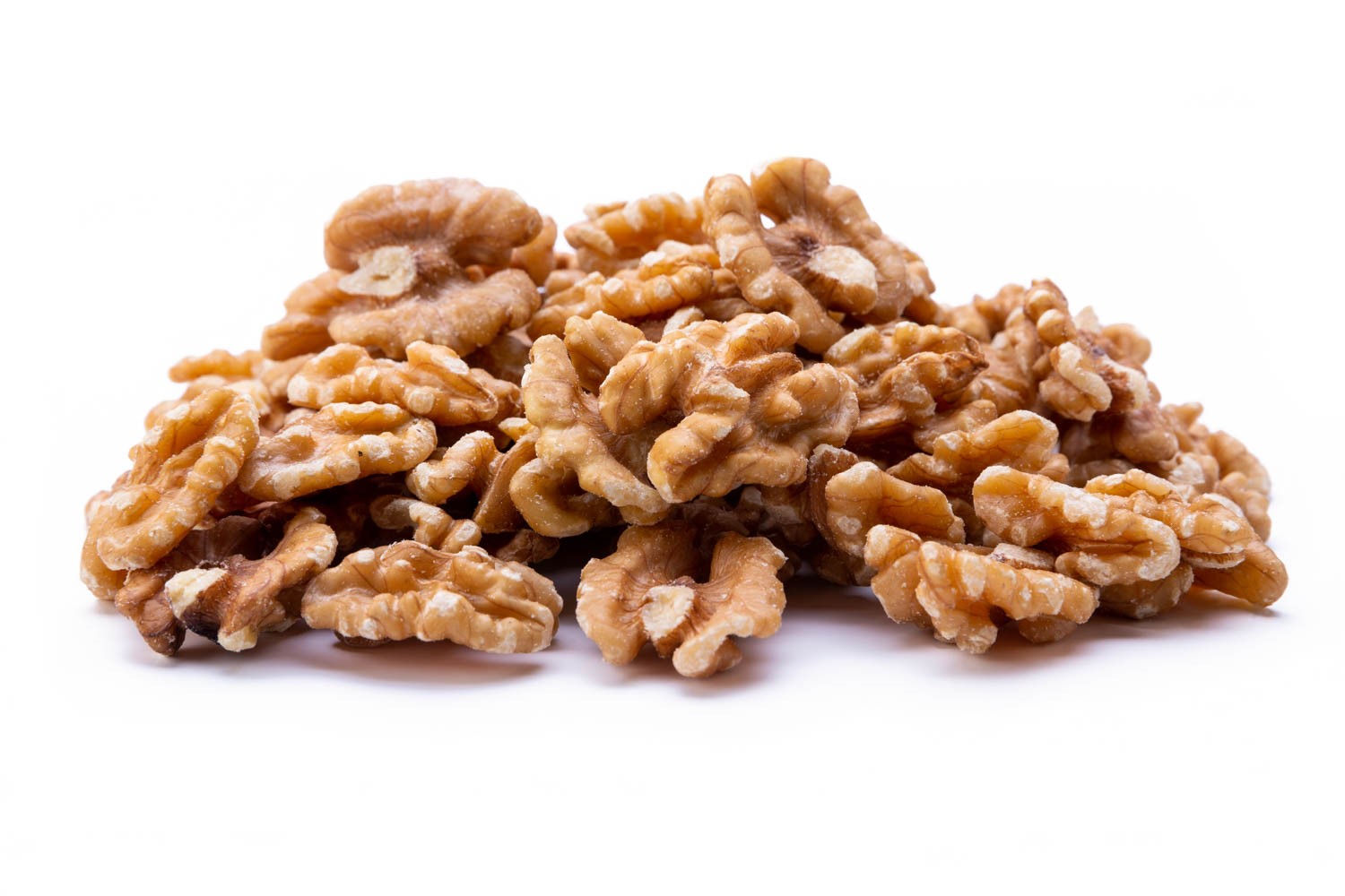 אגוז מלך קלוף 85% חצאים